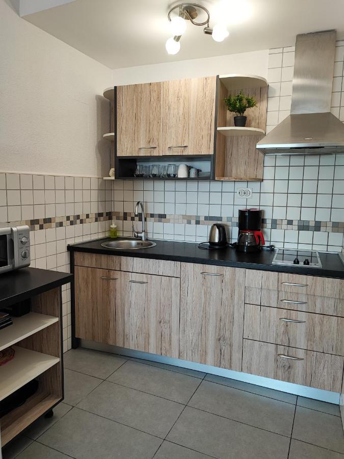 Apartments Obala Малинска Екстериор снимка