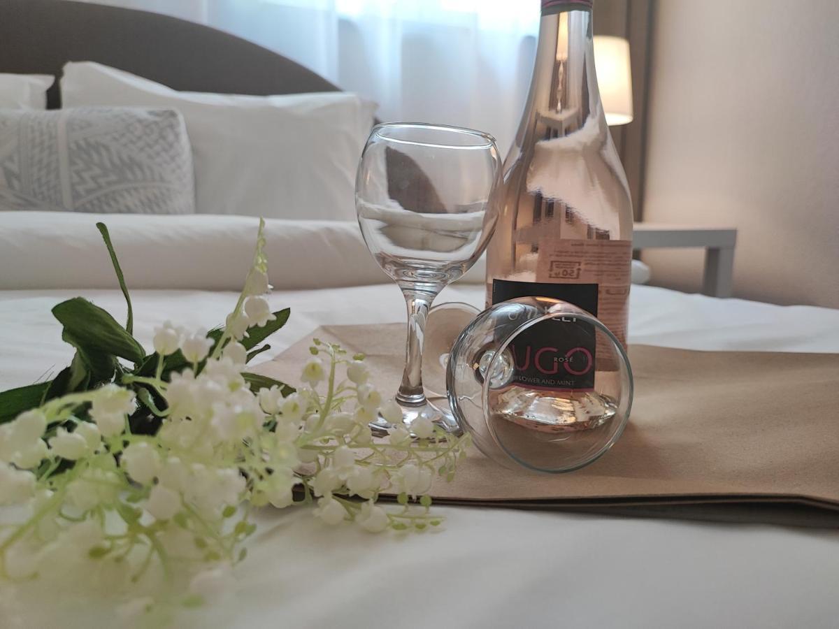 Apartments Obala Малинска Екстериор снимка