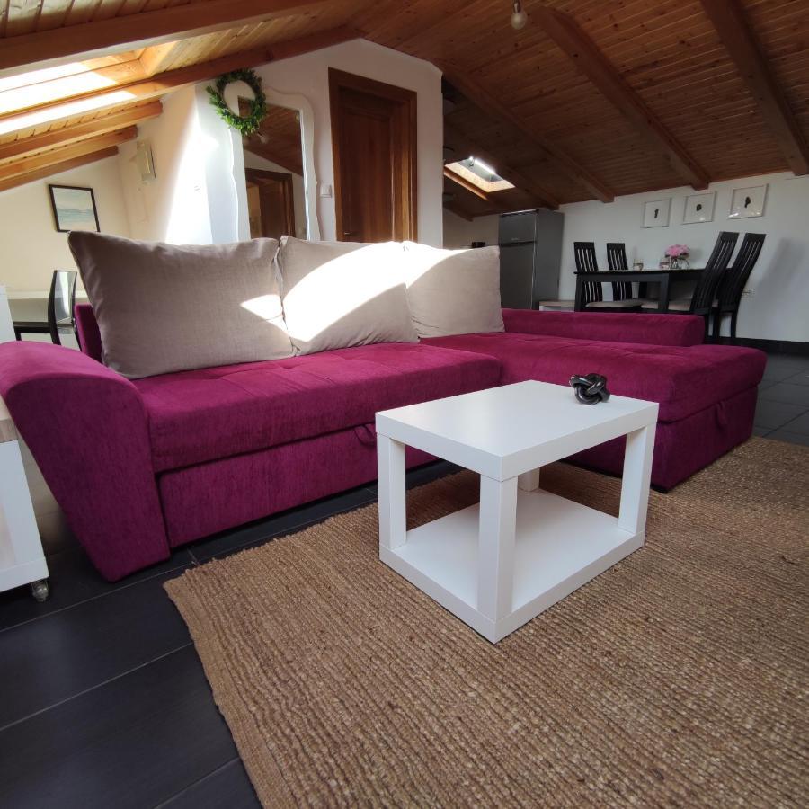Apartments Obala Малинска Екстериор снимка