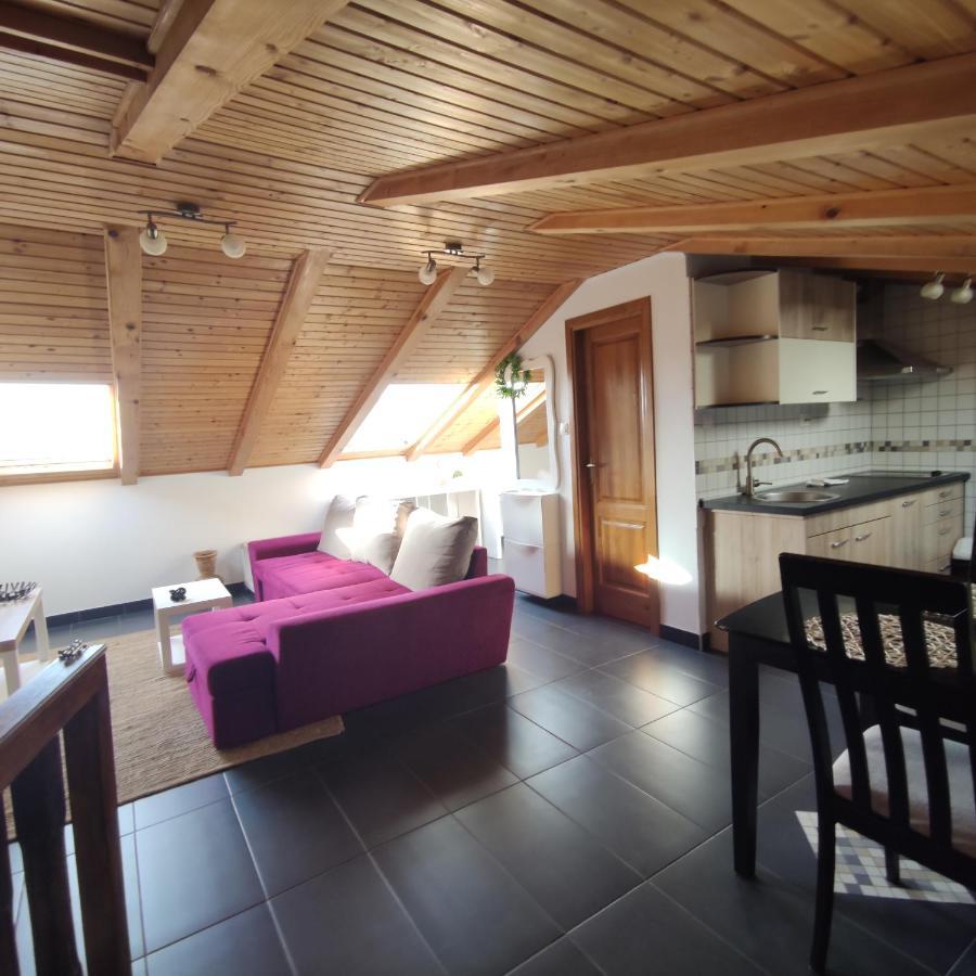 Apartments Obala Малинска Екстериор снимка